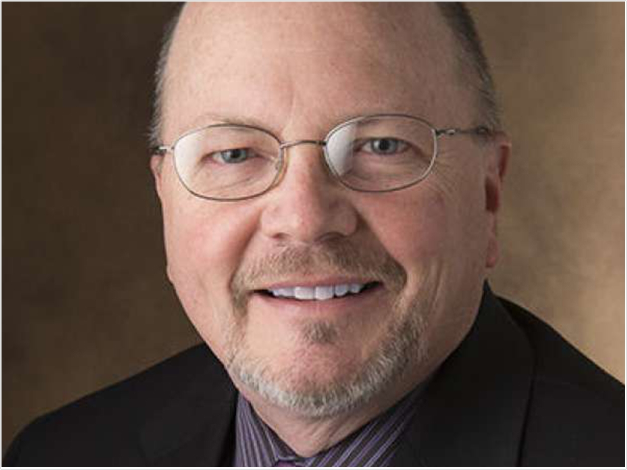 “With our new ambulatory center and this new ability to administer general anesthesia to treat pediatric patients with complex dental care needs, we will be able to significantly expand our overall capacity and provide better care to these children,” said Bruce Rotter, DMD, dean of SIU SDM.
