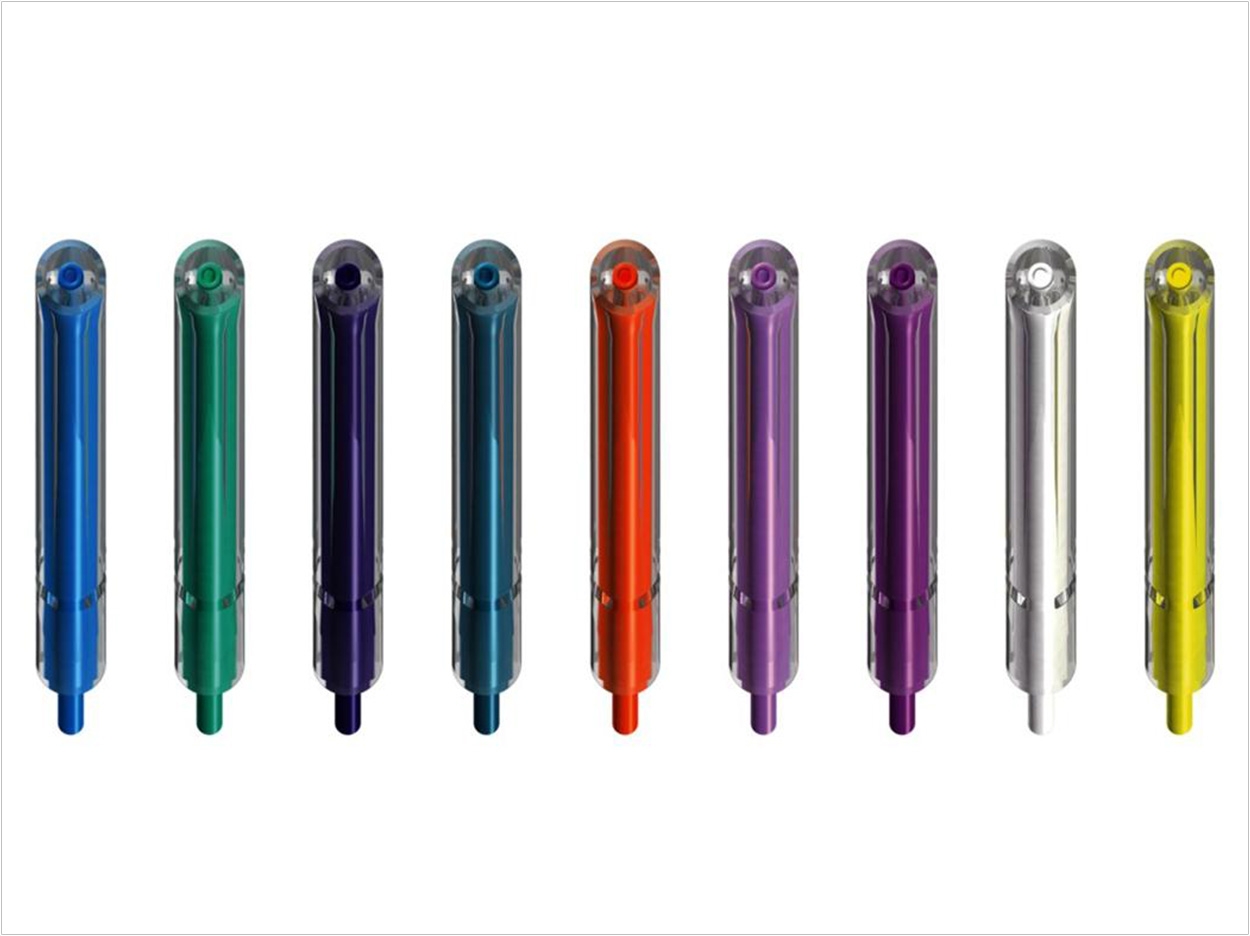 The Crystal Tip HP 65-mm Rainbow assorted 250 pack of air water syringes.