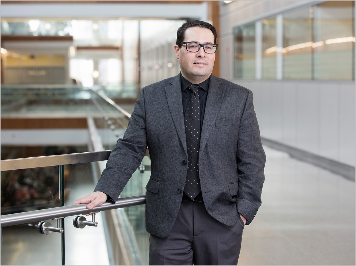 USask dentistry professor Dr. Walter Siqueira Photo: David Stobbe