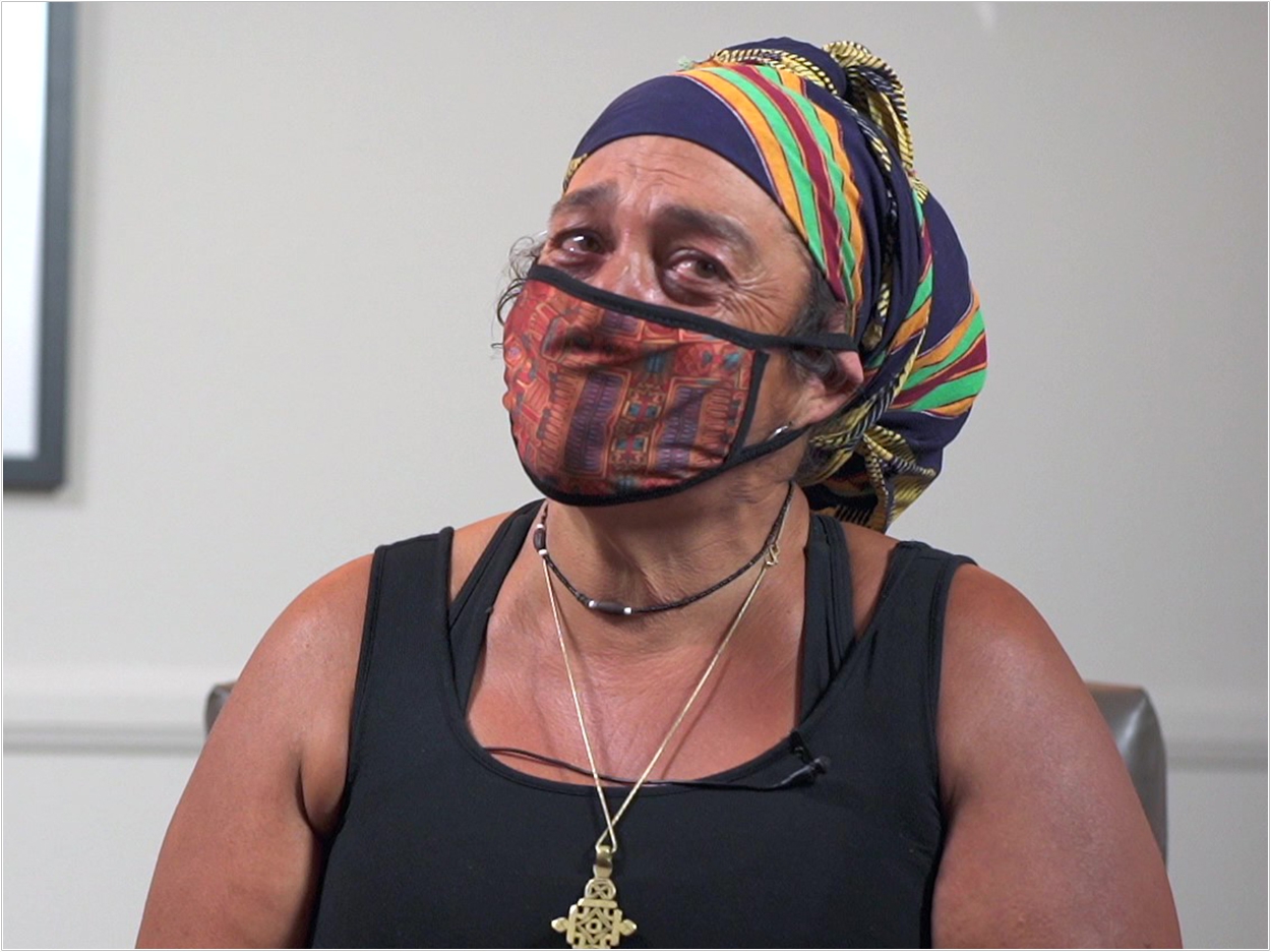 Suezy, a patient at Homeless Not Toothless.