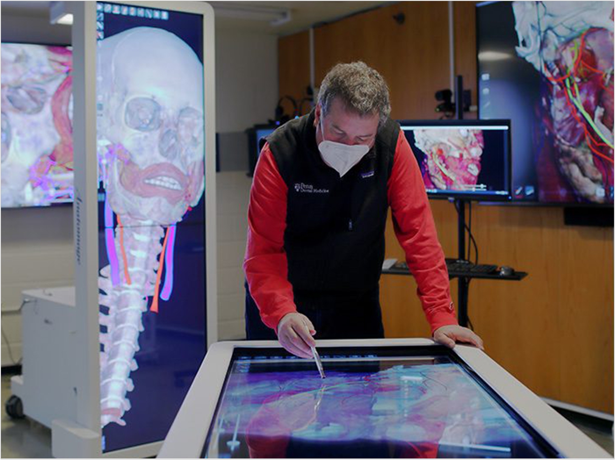 Dr. Michael Speirs in the virtual anatomy dissection lab within Penn Dental Medicine.
