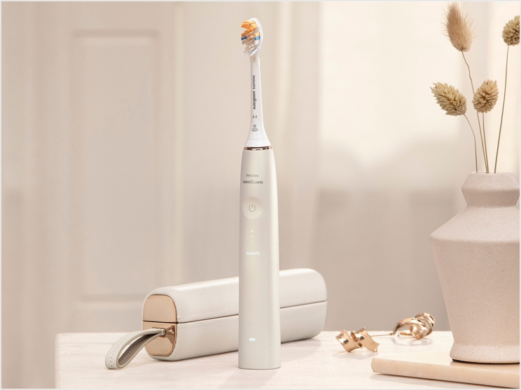 The Philips Sonicare 9900 Prestige
