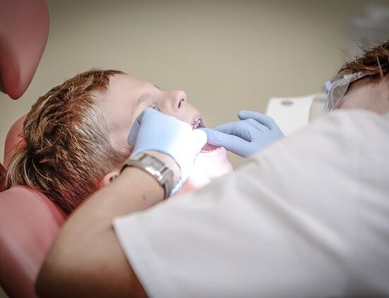 p&r dental strategies